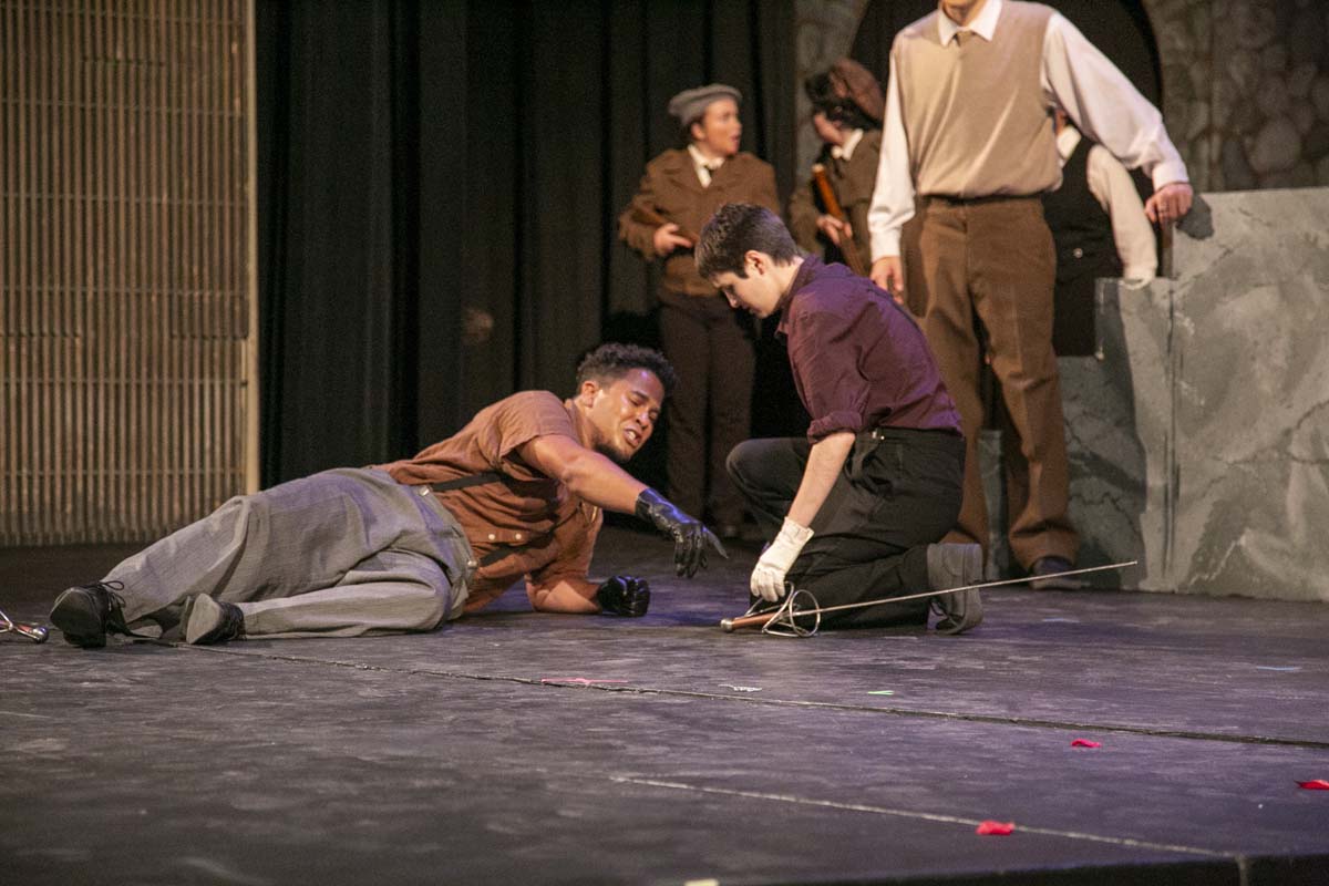 This is a sample image caption.