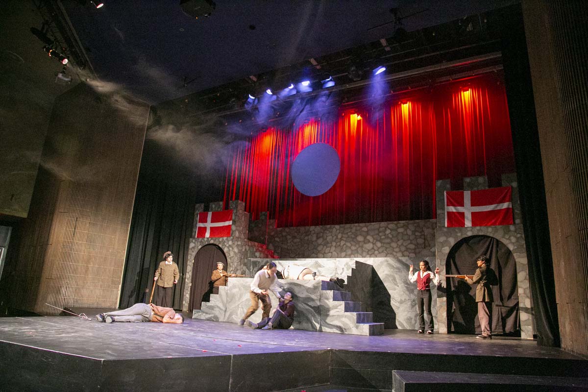 This is a sample image caption.