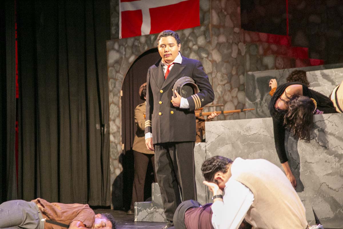 This is a sample image caption.