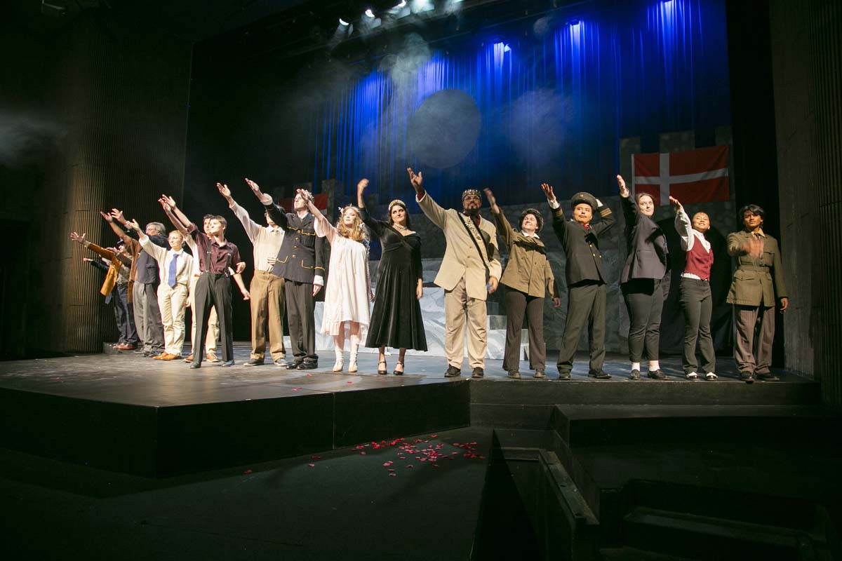 This is a sample image caption.