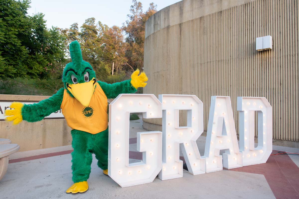 EOPS, NextUp, CARE, CalWORKs and Dreamers Graduation Photos Thumbnail