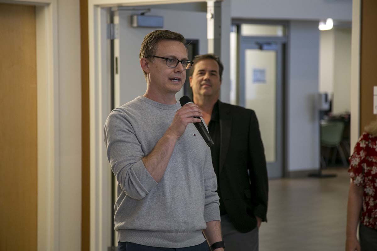 Students celebrate making deans list at event.