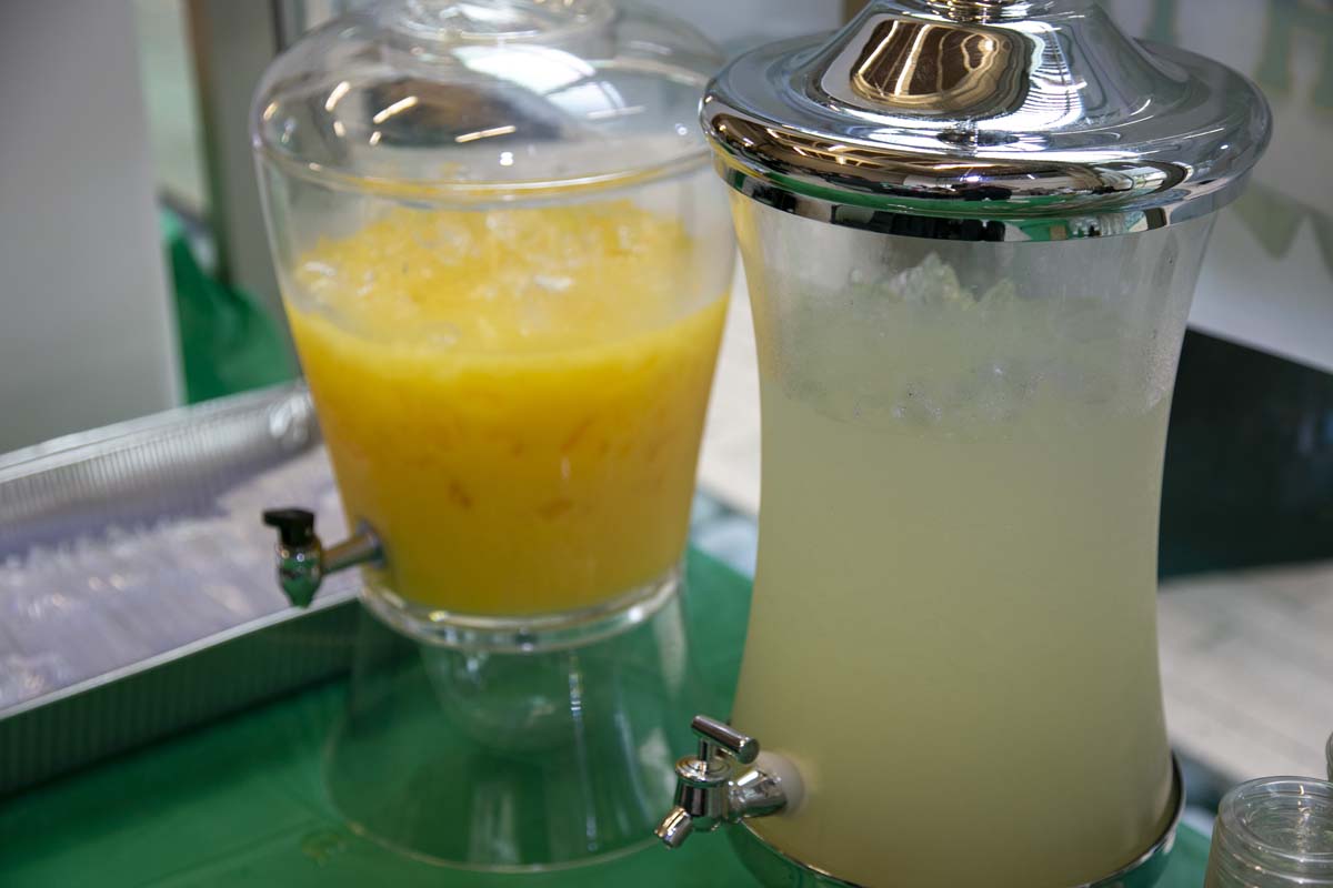 Students celebrate making deans list at event.