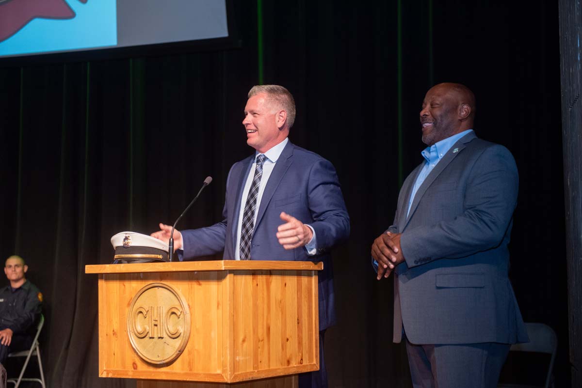 This is a sample image caption.