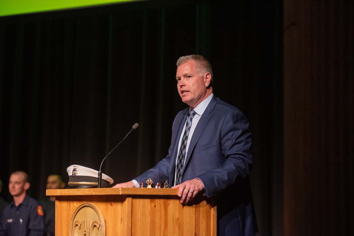 This is a sample image caption.