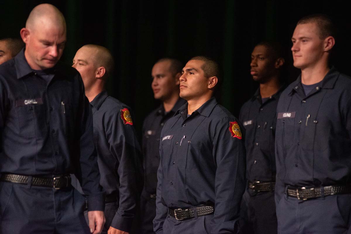 This is a sample image caption.