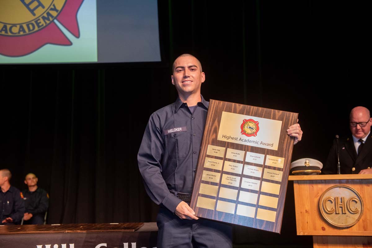 This is a sample image caption.