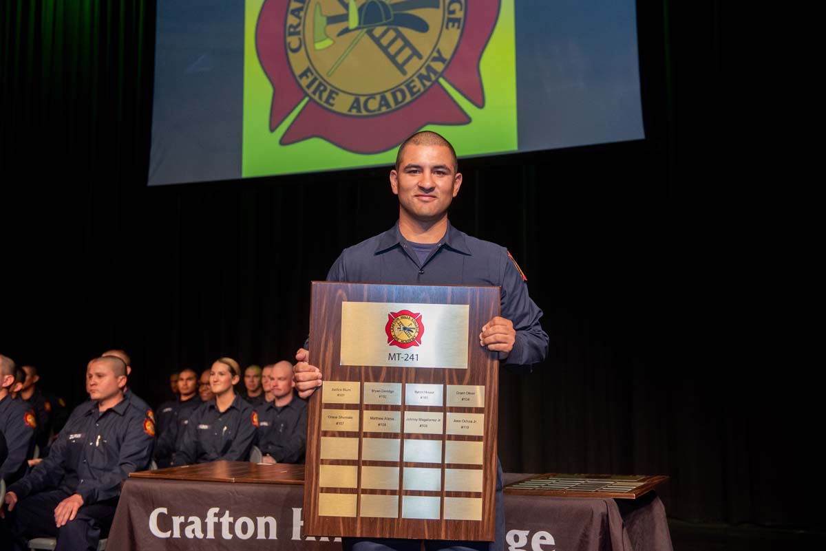 This is a sample image caption.