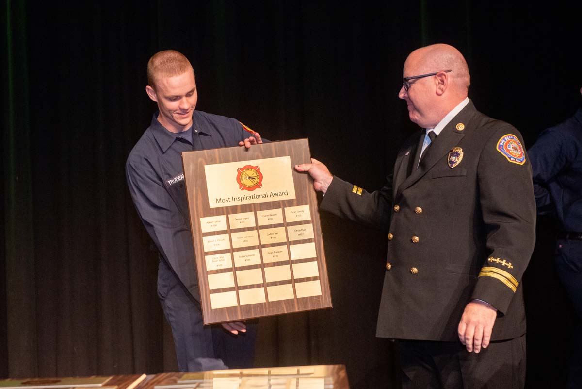 This is a sample image caption.