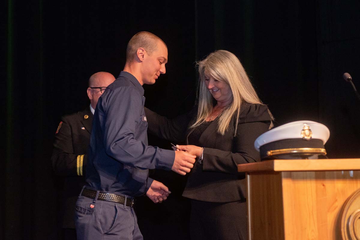 This is a sample image caption.