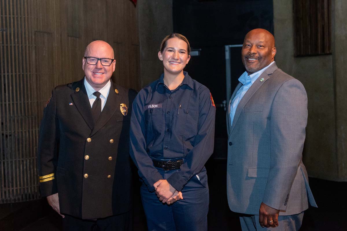 This is a sample image caption.