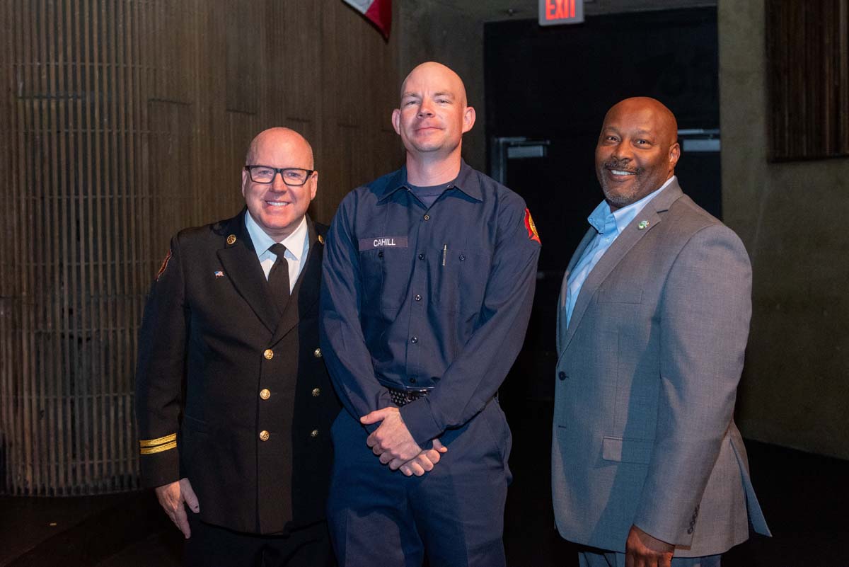 This is a sample image caption.