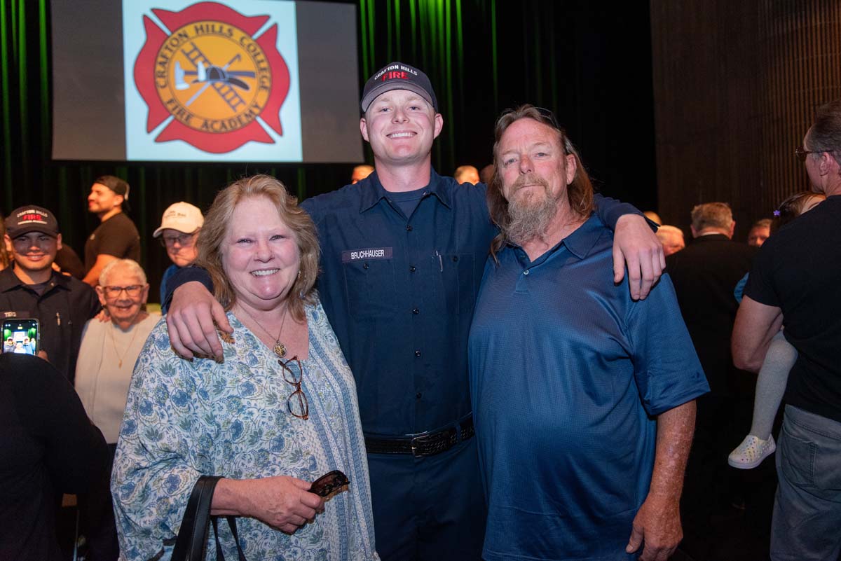 This is a sample image caption.