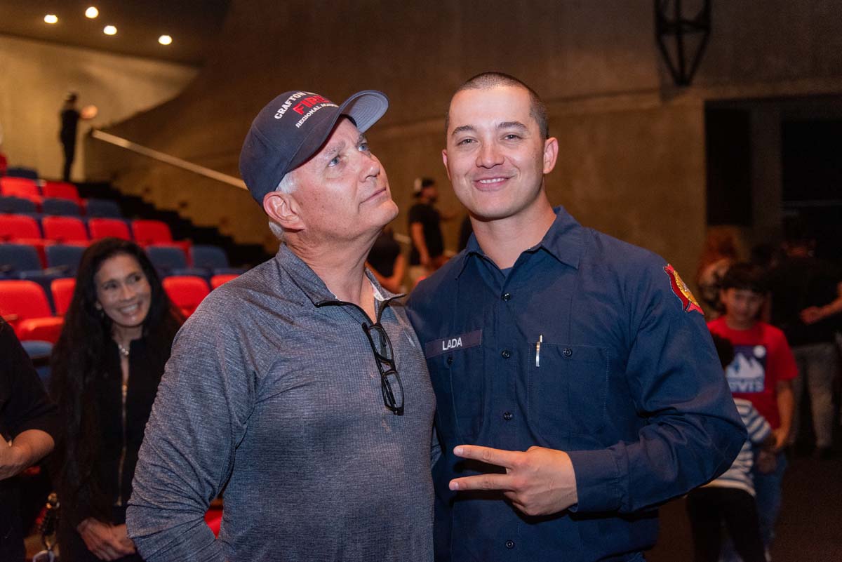 This is a sample image caption.