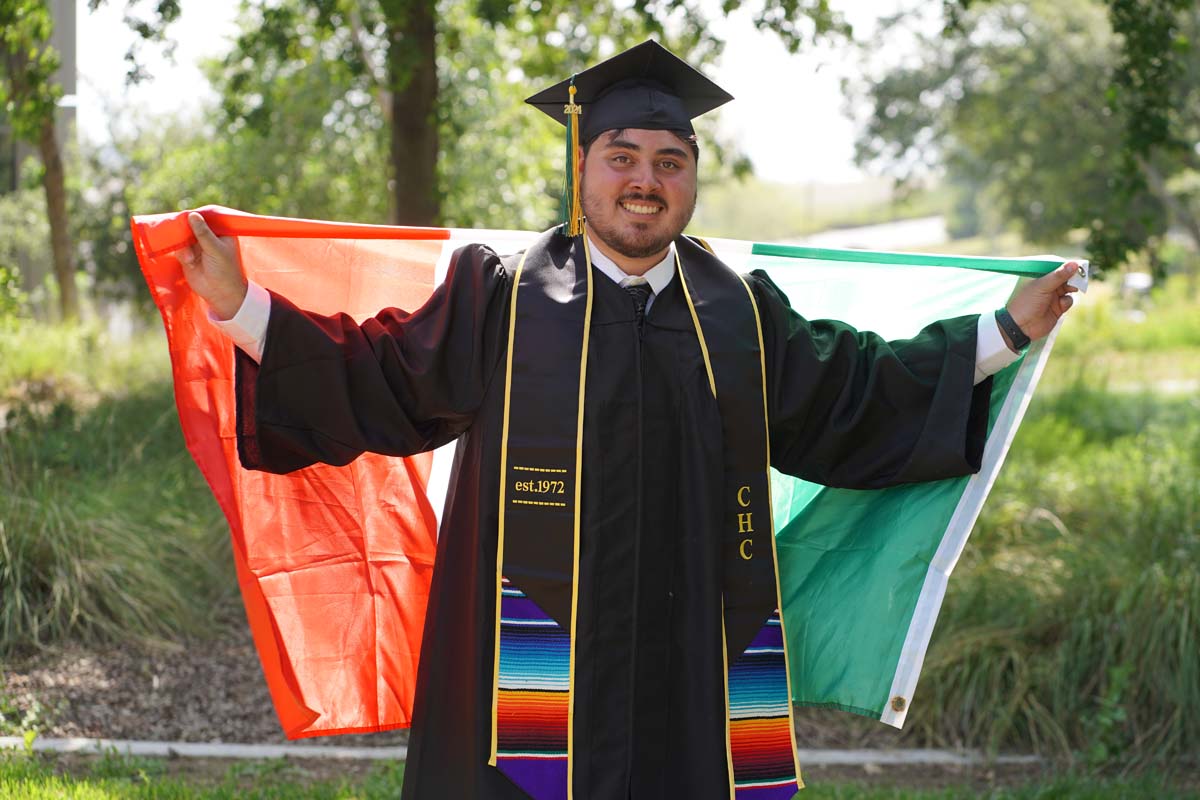 Graduates prepare for CHC Commencement 2024.