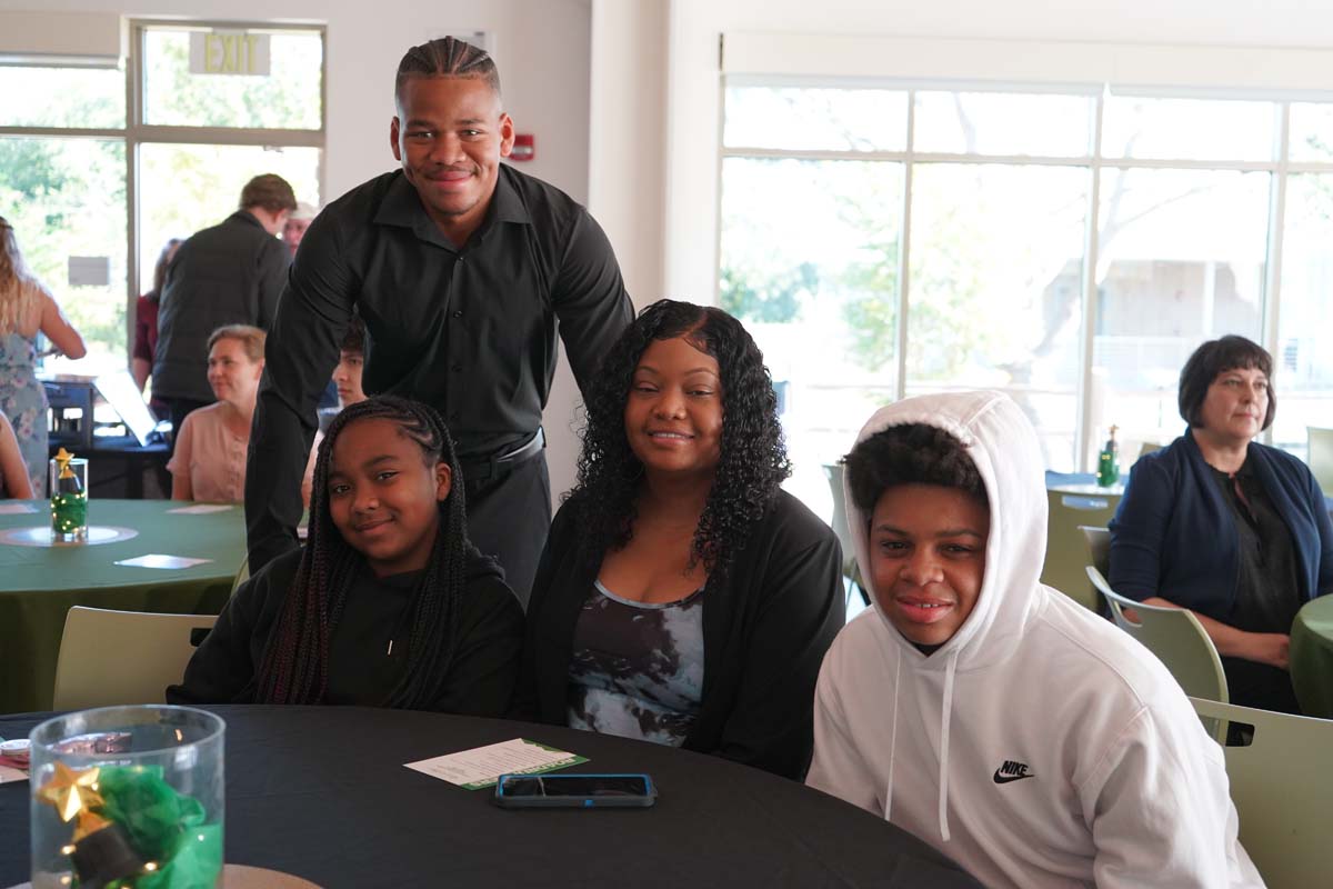 People enjoying the Athletics Banquet