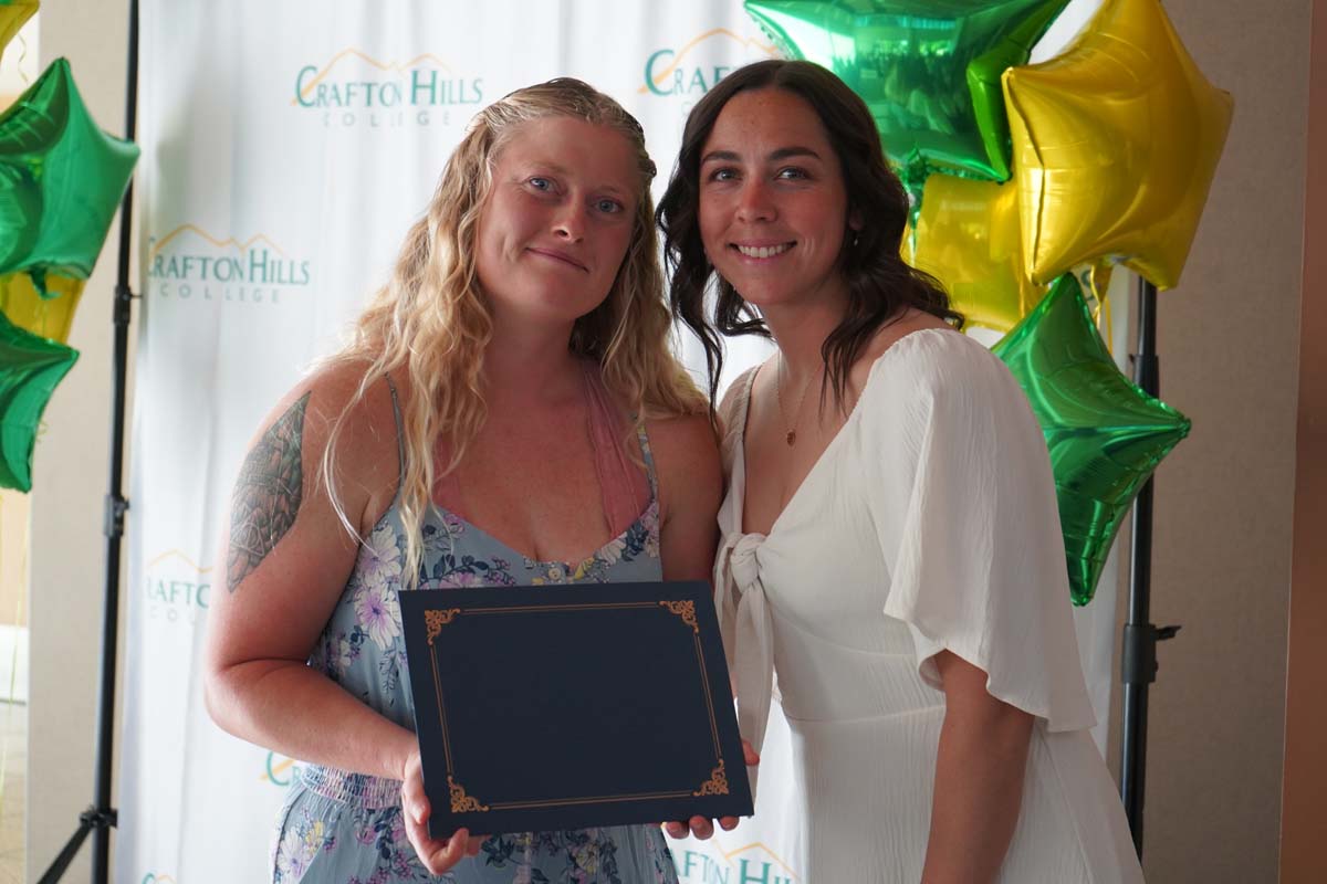 People enjoying the Athletics Banquet