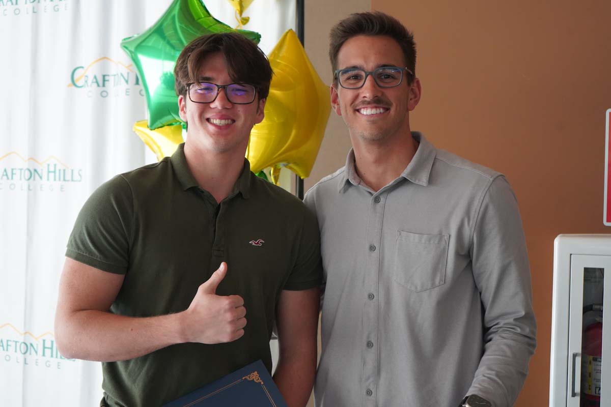 People enjoying the Athletics Banquet