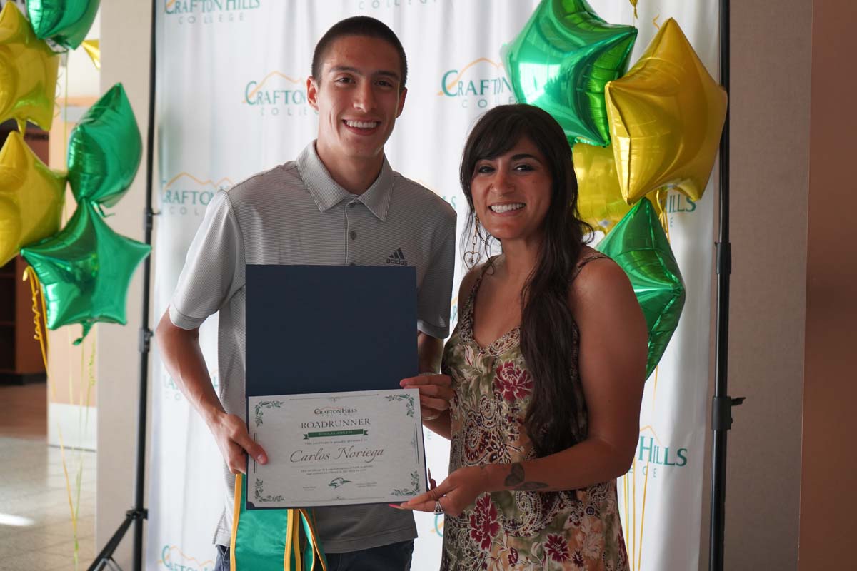 People enjoying the Athletics Banquet