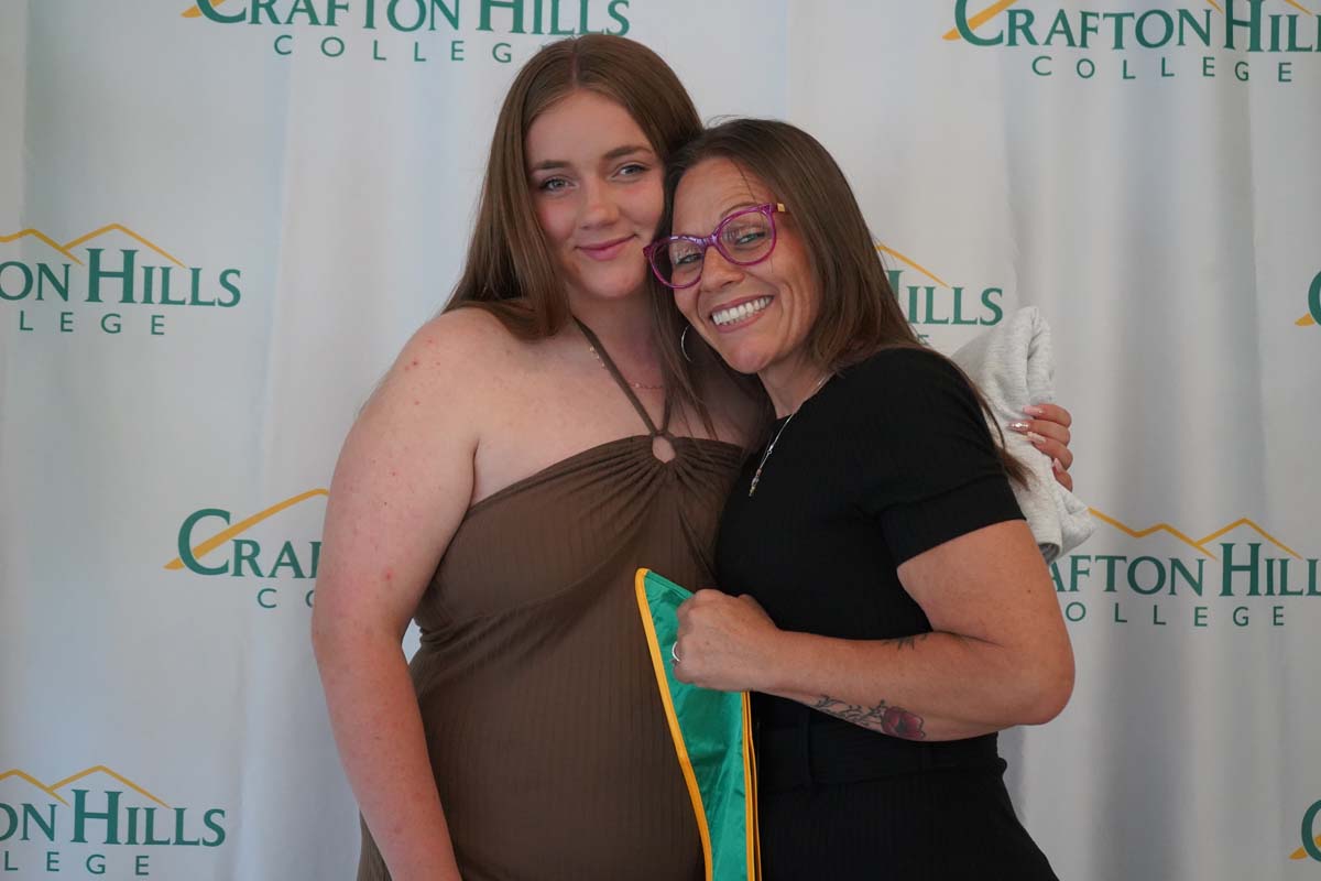 People enjoying the Athletics Banquet