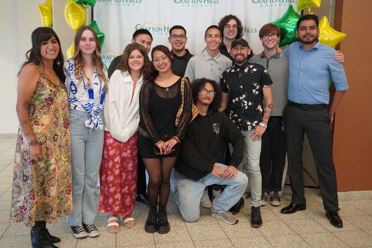People enjoying the Athletics Banquet