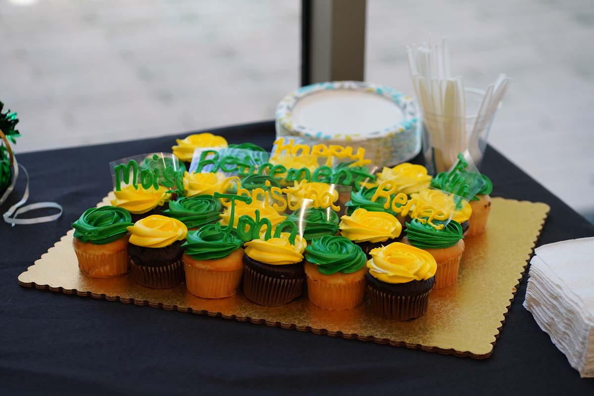 People enjoying the Retiree and Tenure Celebration