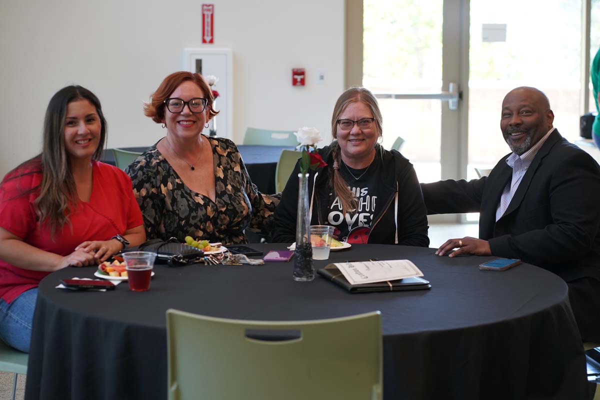 People enjoying the Retiree and Tenure Celebration