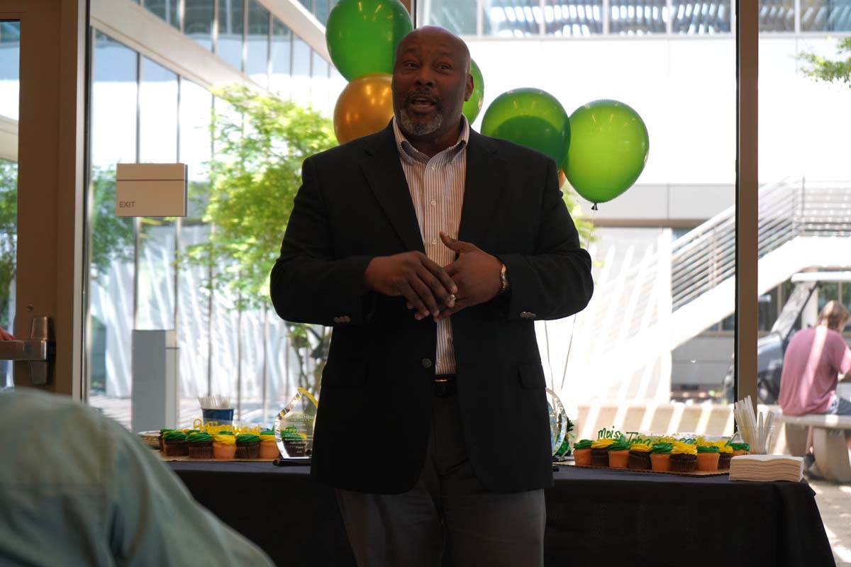 People enjoying the Retiree and Tenure Celebration