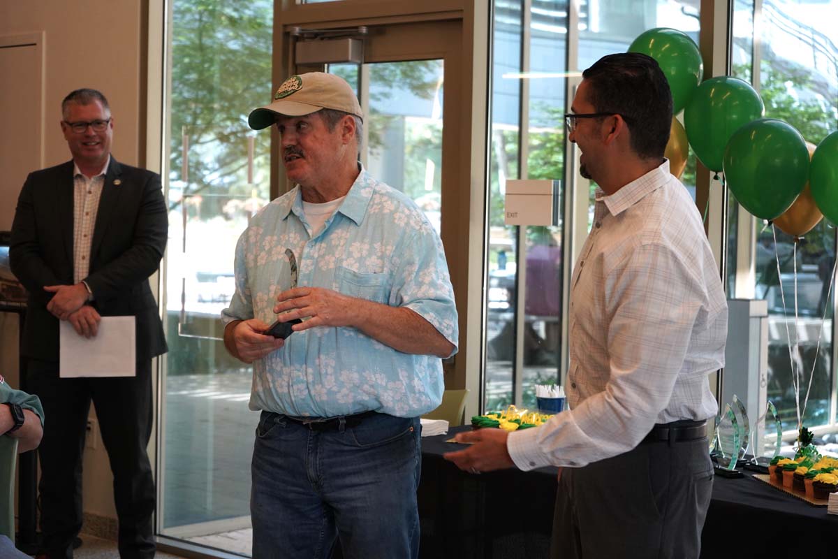 People enjoying the Retiree and Tenure Celebration