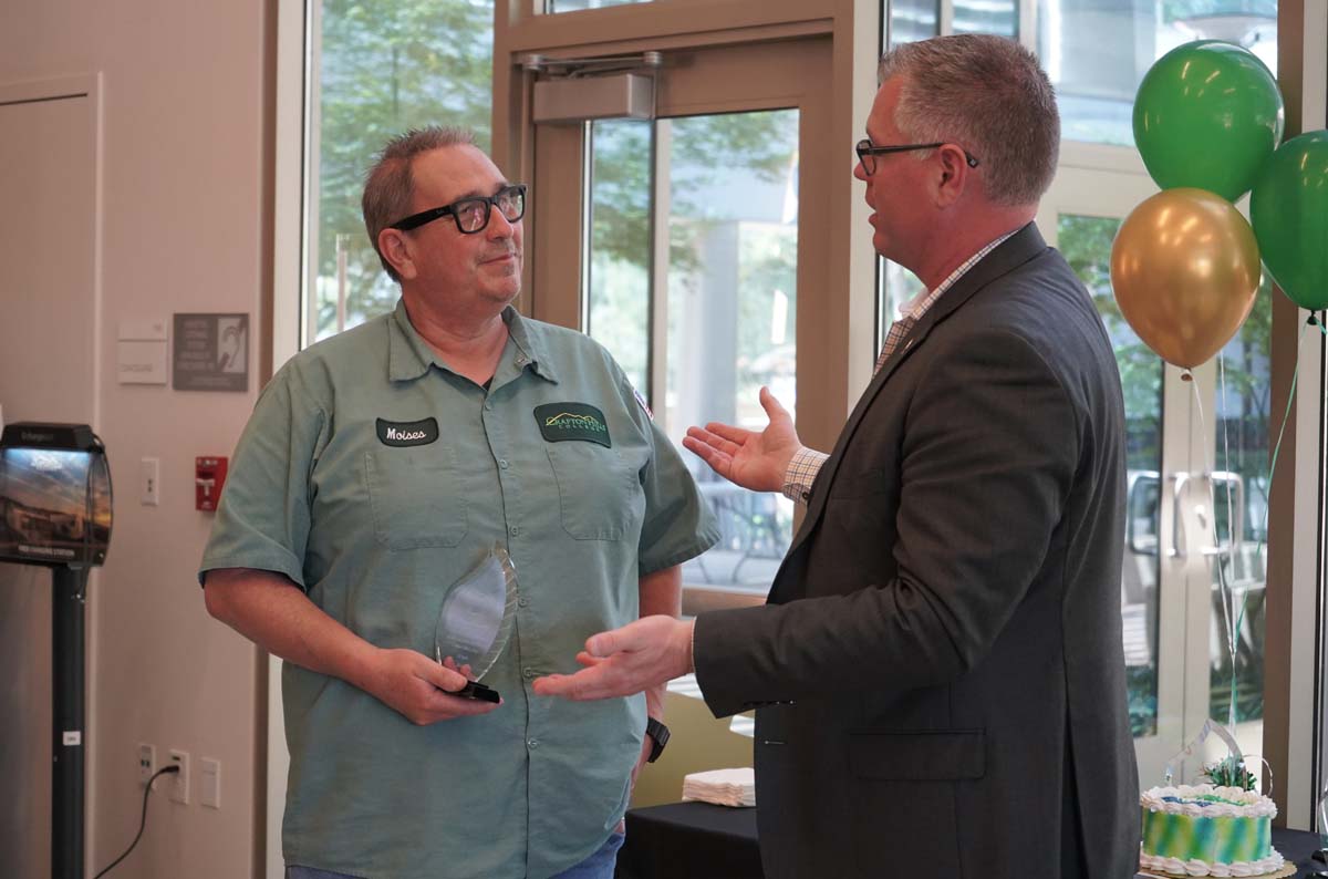 People enjoying the Retiree and Tenure Celebration