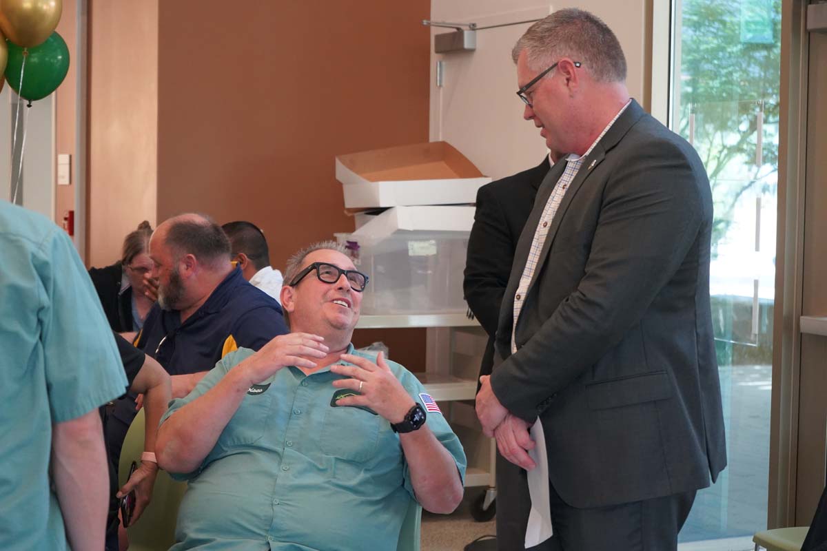 People enjoying the Retiree and Tenure Celebration