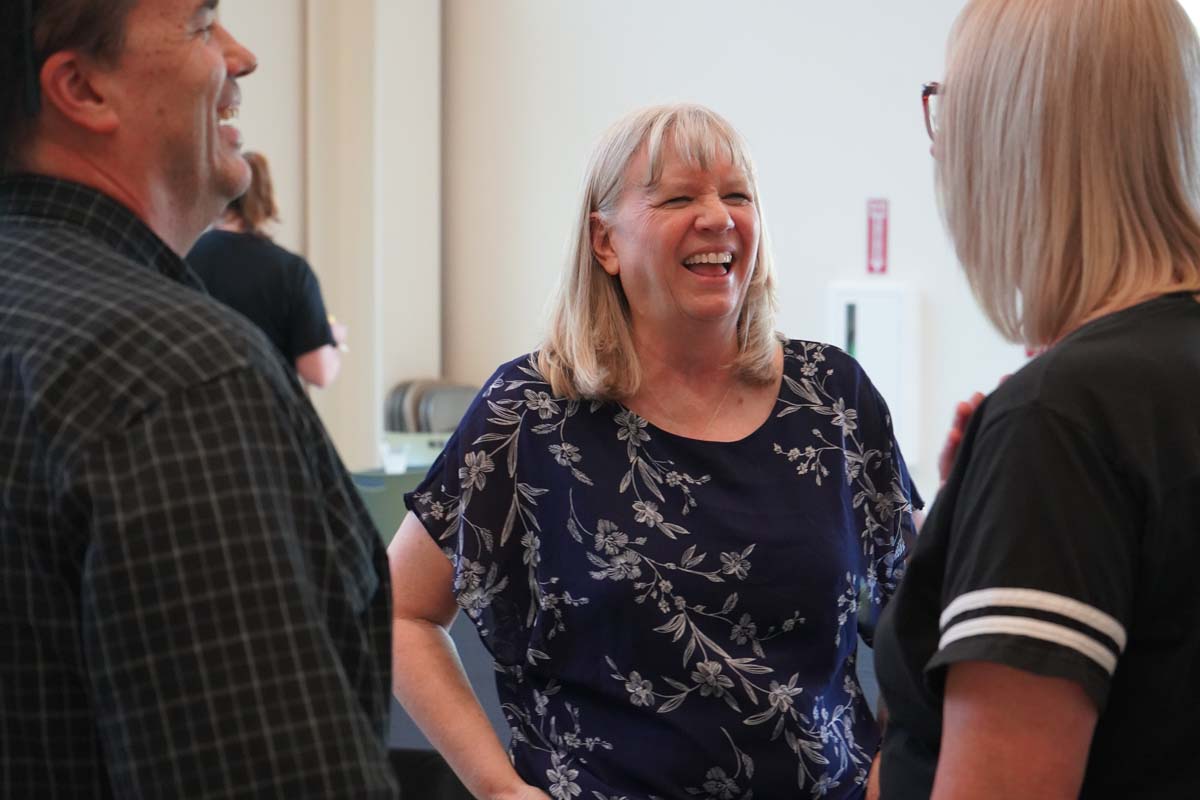 People enjoying the Retiree and Tenure Celebration