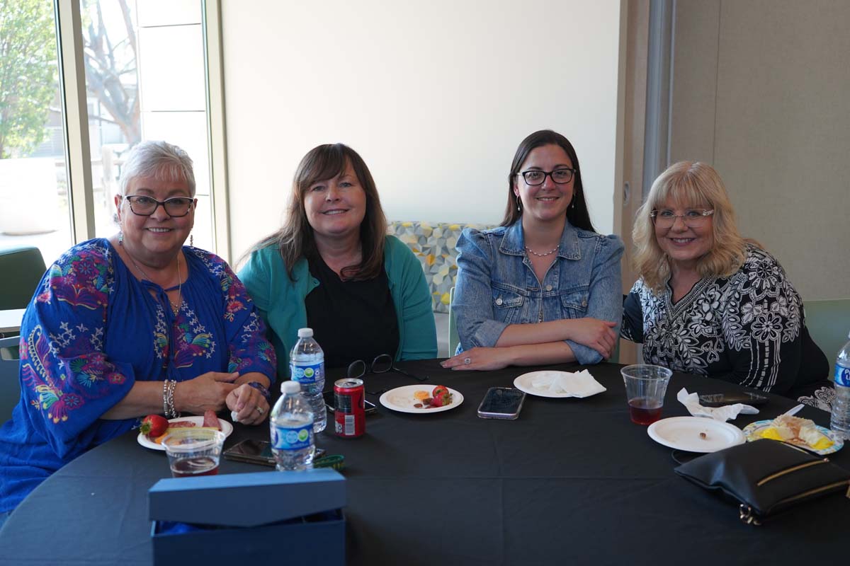 People enjoying the Retiree and Tenure Celebration