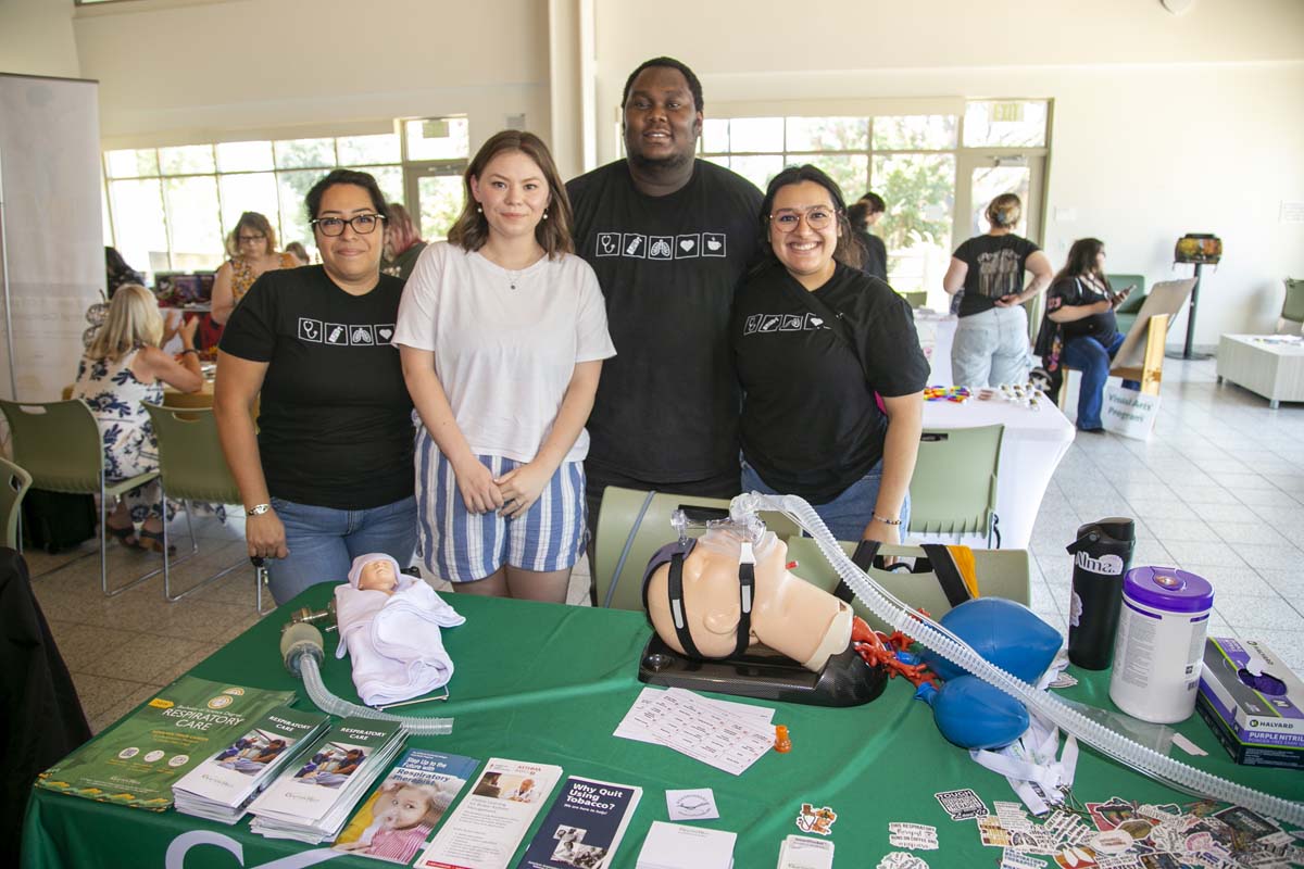 Students at Roadrunner Rally