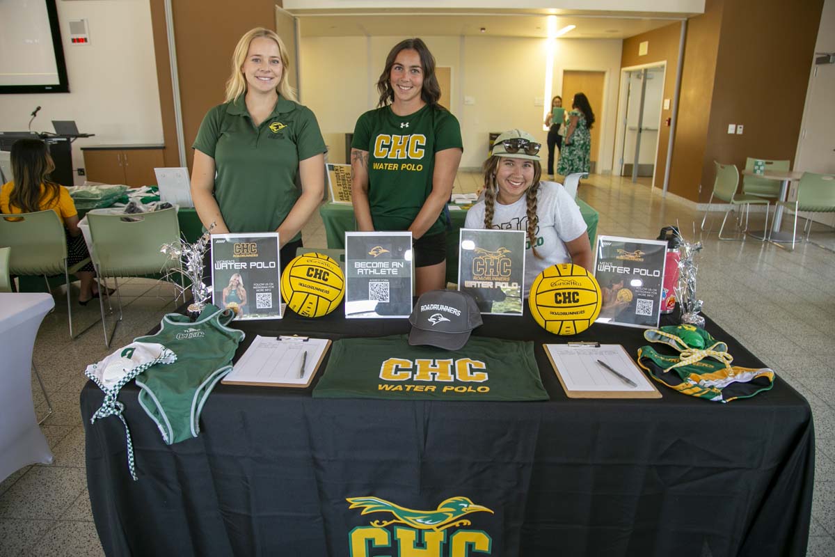 Students at Roadrunner Rally