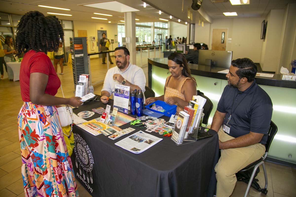 Students at Roadrunner Rally