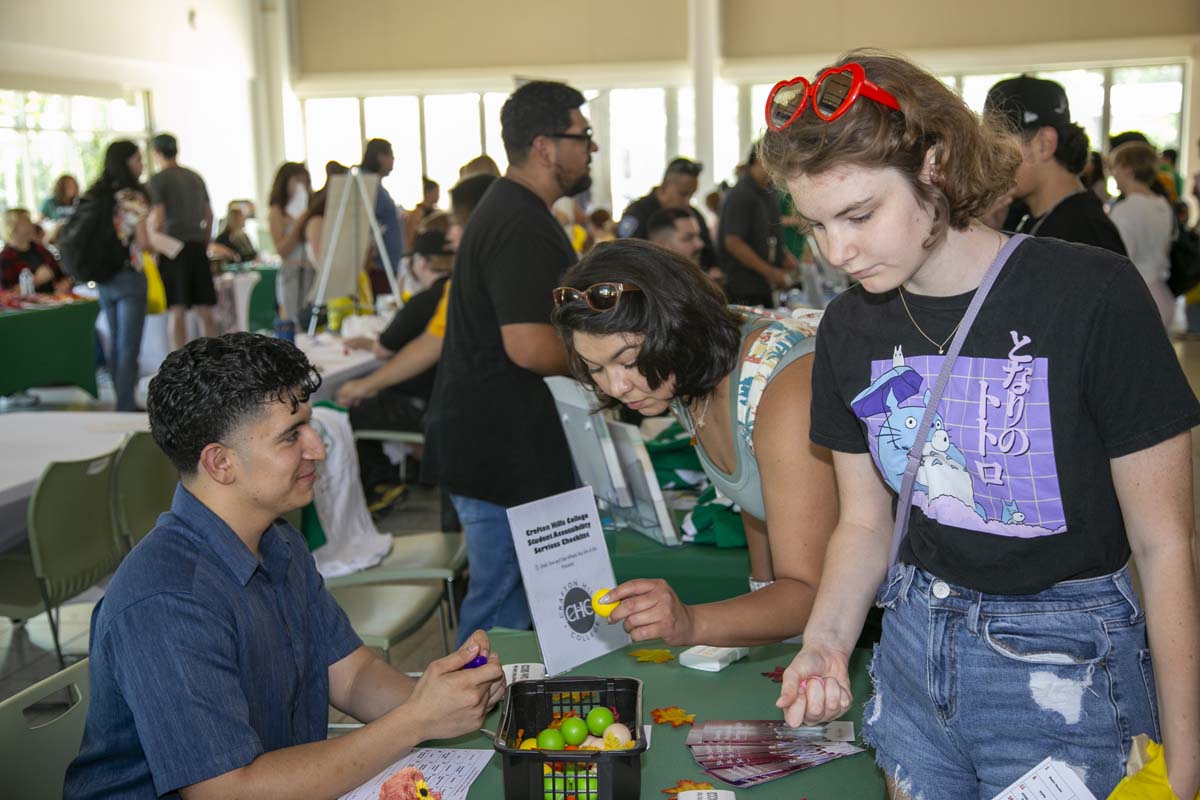 Students at Roadrunner Rally