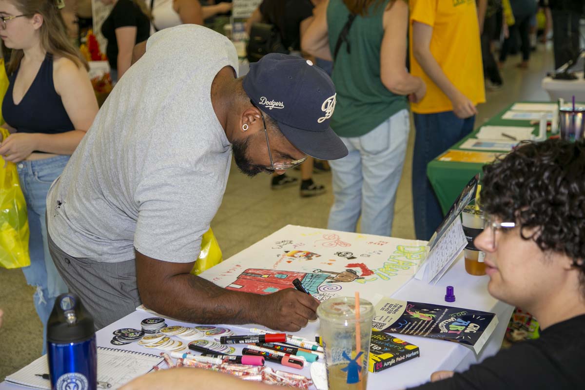 Students at Roadrunner Rally