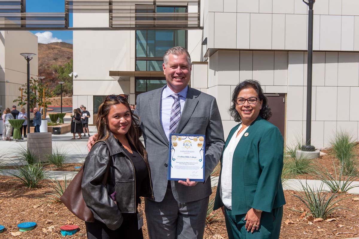 Performing Arts Center Ribbon Cutting