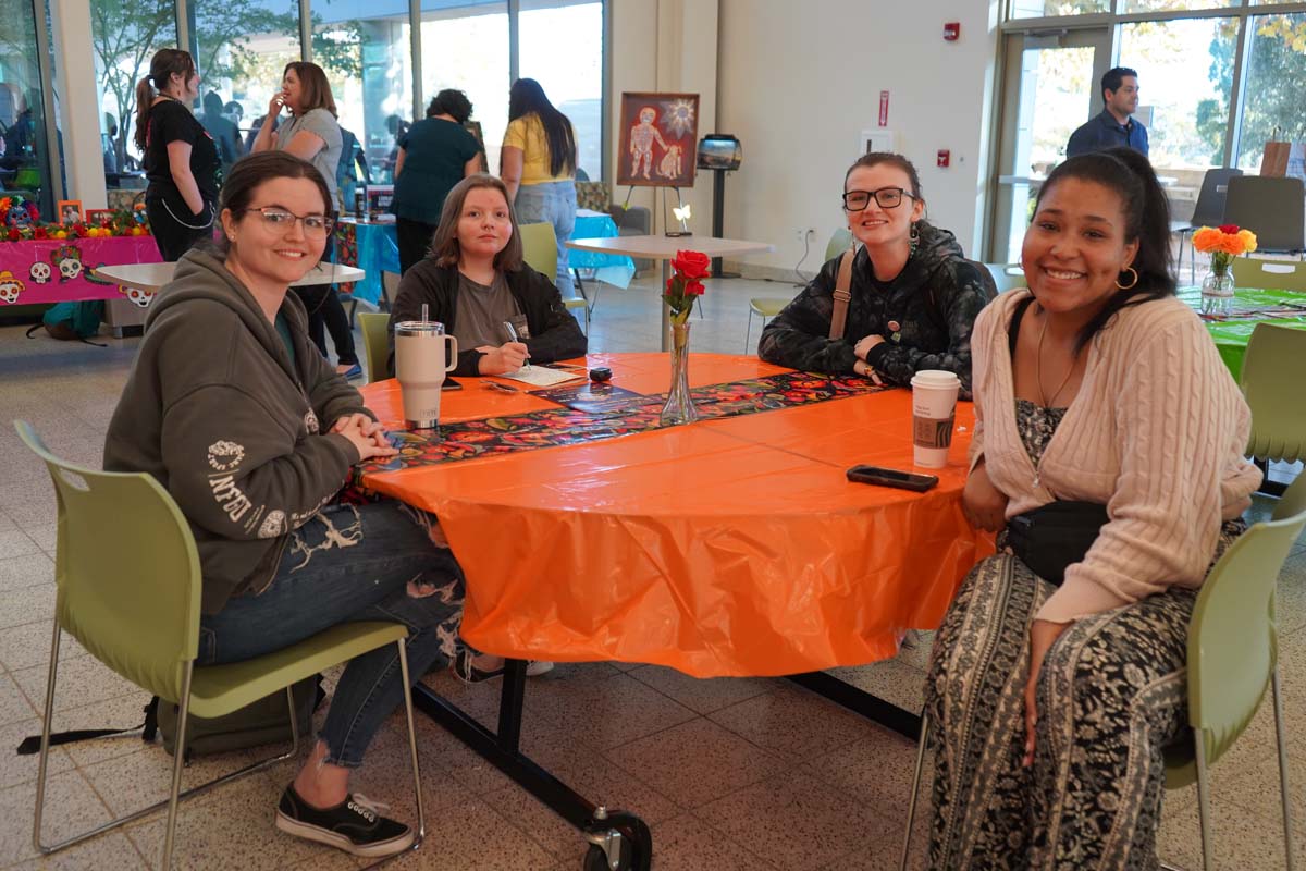 Día de los Muertos Celebration