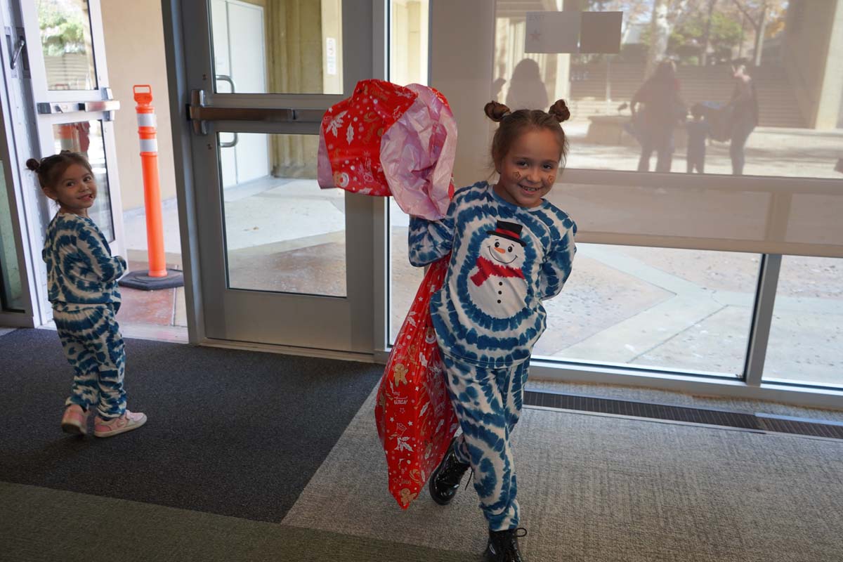 EOPS Holiday Recognition Celebration