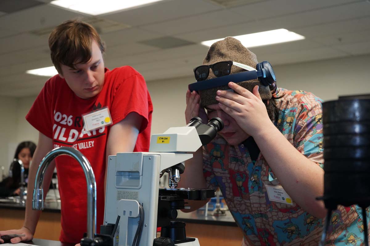 Students attend the STEM Summit at CHC.