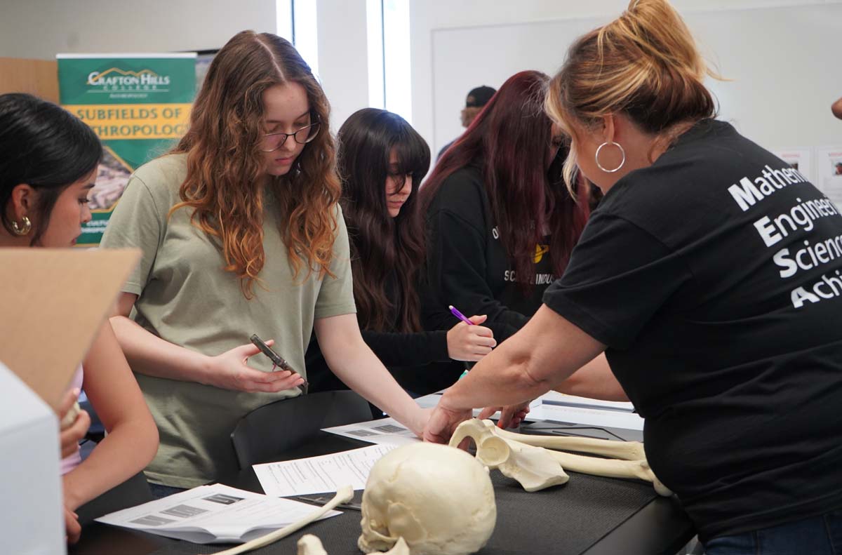 Students attend the STEM Summit at CHC.
