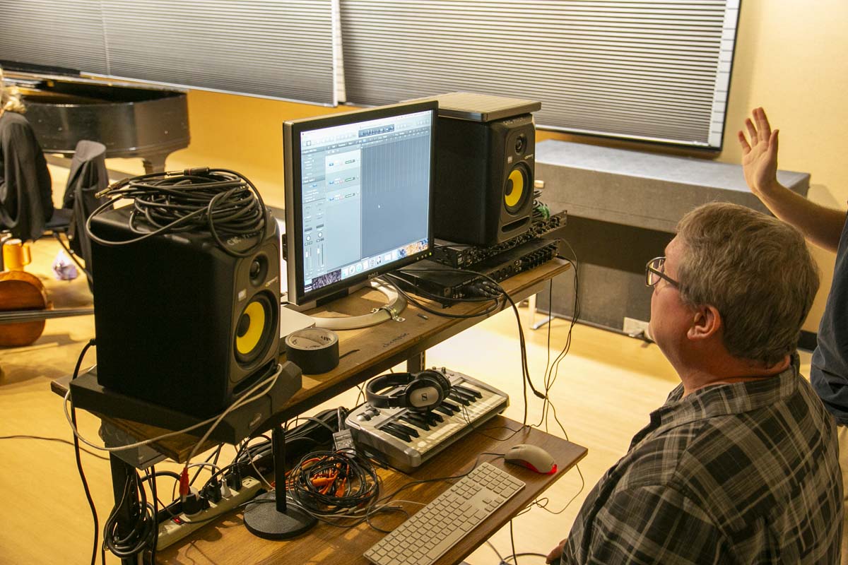 CHC Students perform at Music Recital.