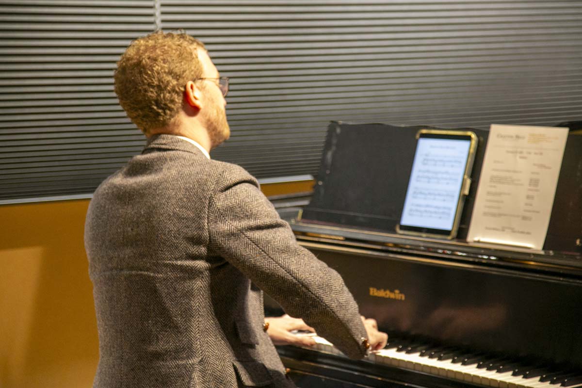 CHC Students perform at Music Recital.