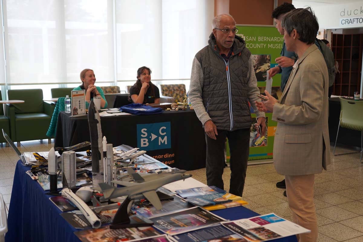 Students attend a STEM Transfer and Career Fair at CHC.
