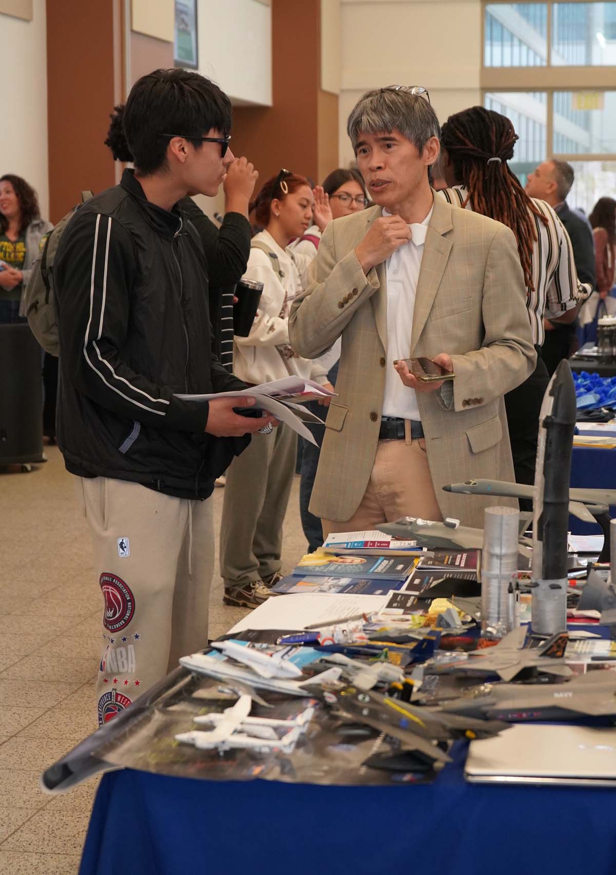 Students attend a STEM Transfer and Career Fair at CHC.