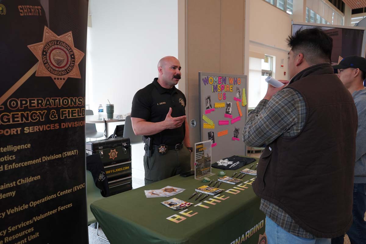 Students attend a STEM Transfer and Career Fair at CHC.