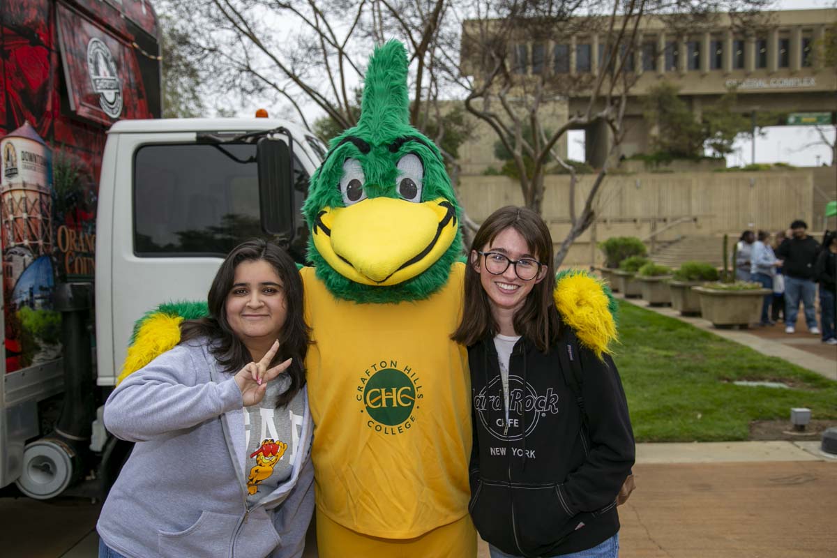 CHC students attend Thrive Fest.