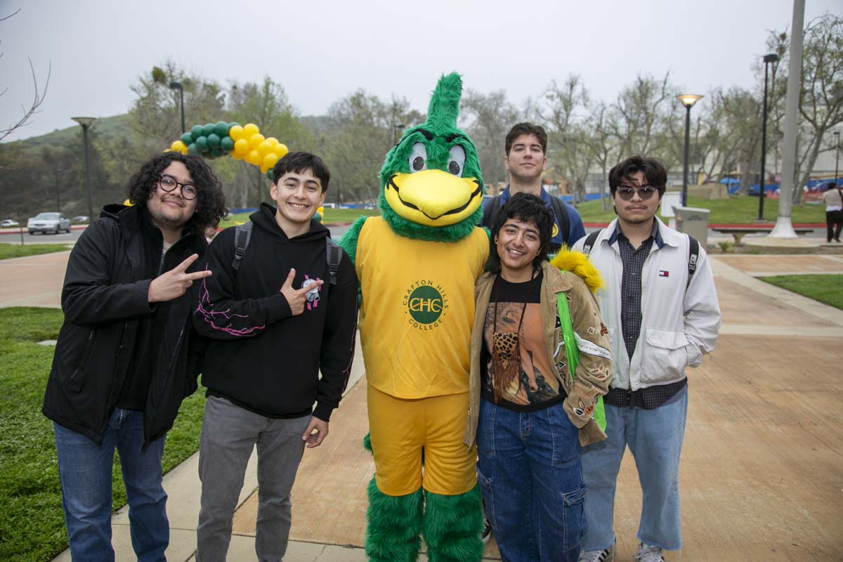 CHC students attend Thrive Fest.